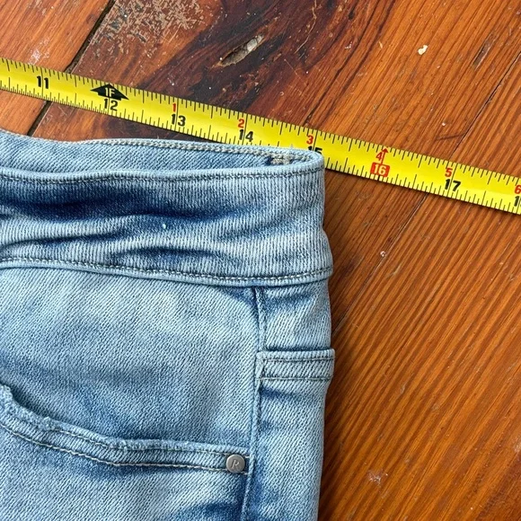 Risen Women's Light Blue Flared Split Hem Jeans Size 11/30 - Picture 3 of 6